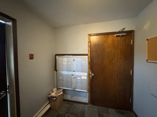 Foto del edificio - 646 S Hawley Rd