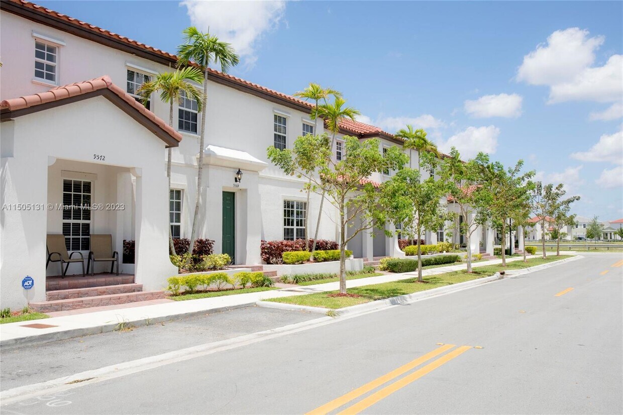 Foto principal - 17001 SW 94th Terrace