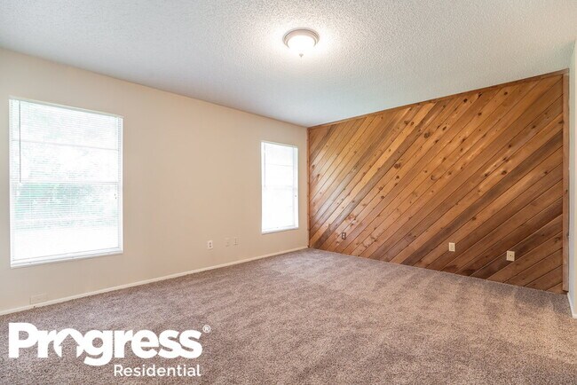 Building Photo - 10241 Marco Polo Dr