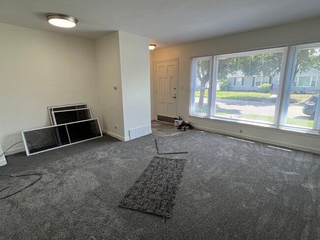 Foto del edificio - 703 10th St NE