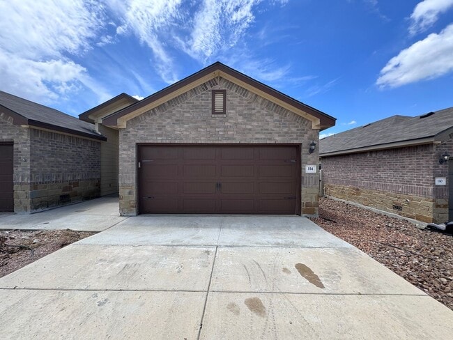 Foto del edificio - 114 Stacy Ln