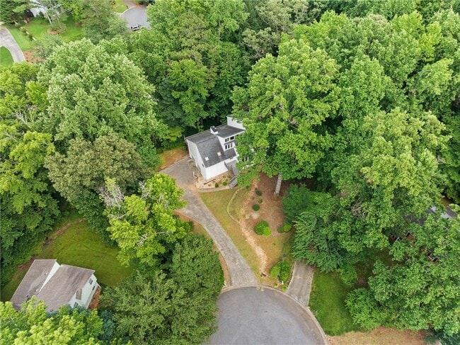 Building Photo - 4528 Lashley Ct NE