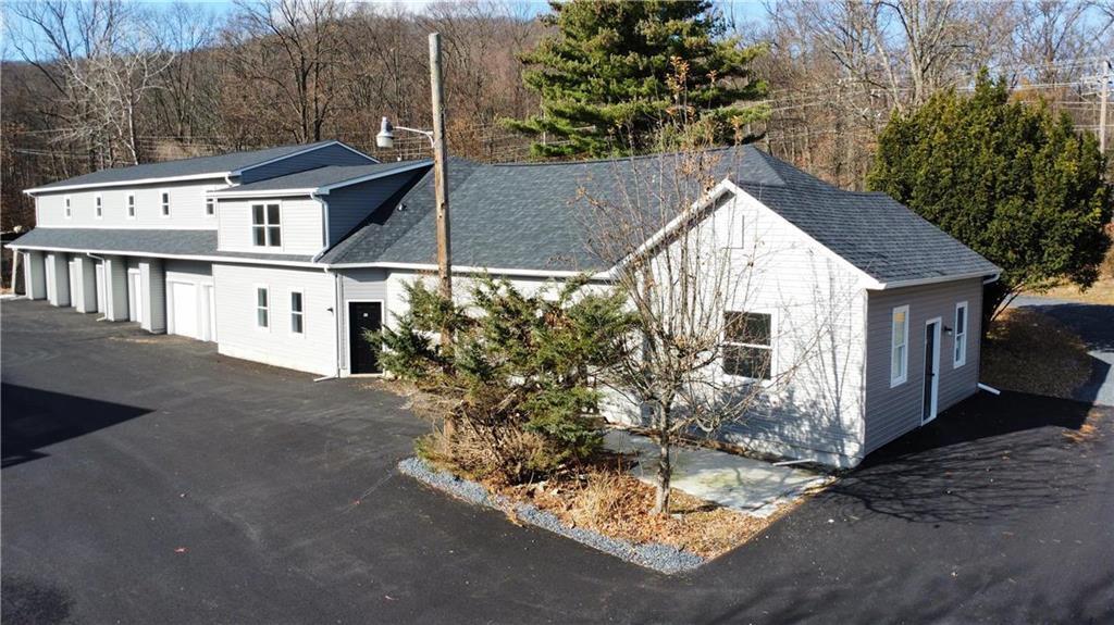 30 8th St Unit B, Wind Gap, PA 18091 Room for Rent in Wind Gap, PA