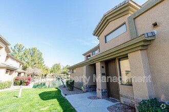 Building Photo - 705 W Queen Creek Rd
