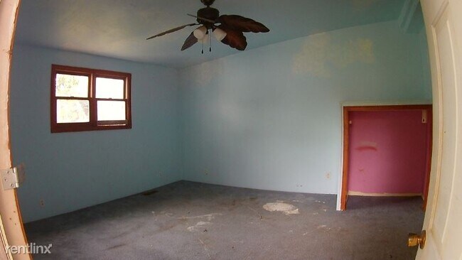 Building Photo - 3 br, 1 bath House - 1649 5th Ave A Unit A