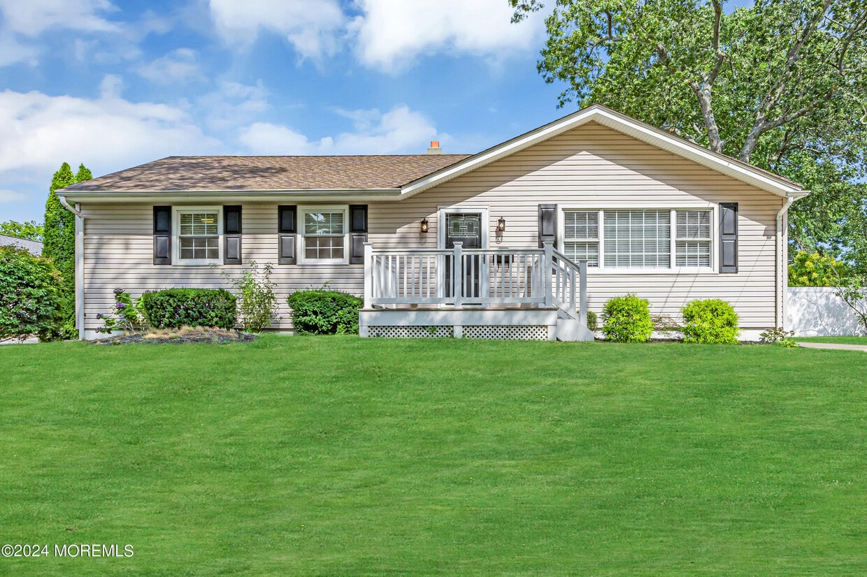 Foto principal - 1708 Grove St