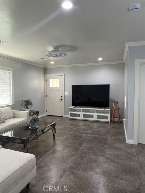 Foto principal - 1017 Oak Ave