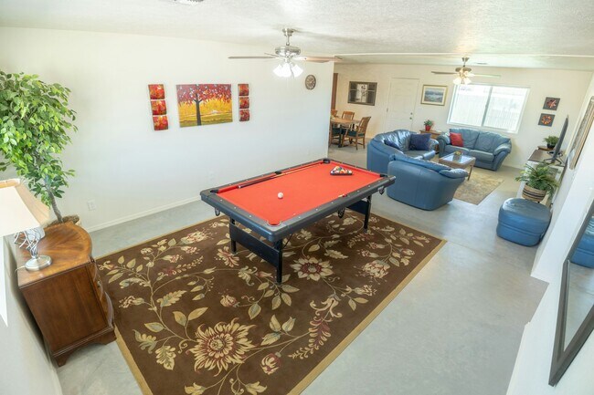 Foto del edificio - 26994 E Lucia Dr