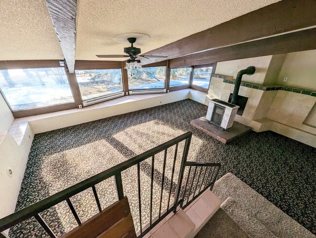 Foto del edificio - 424 Lake Gulch Rd