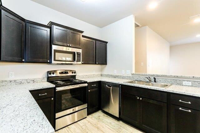 Foto del edificio - Zero Deposit! 6, 9 or 12 month Lease! Coop...