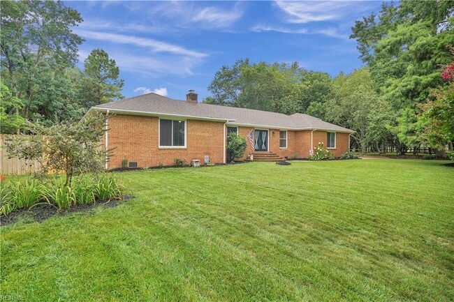 Building Photo - 1780 Valhalla Arch