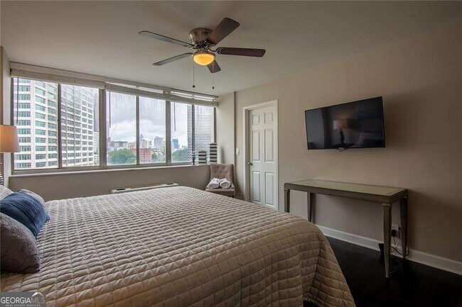 Foto del edificio - 215 Piedmont Ave NE
