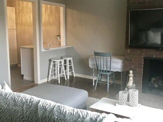 Building Photo - 4426 Jarboe St