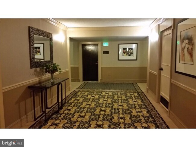 Foto del edificio - 10810 Valley Forge Cir