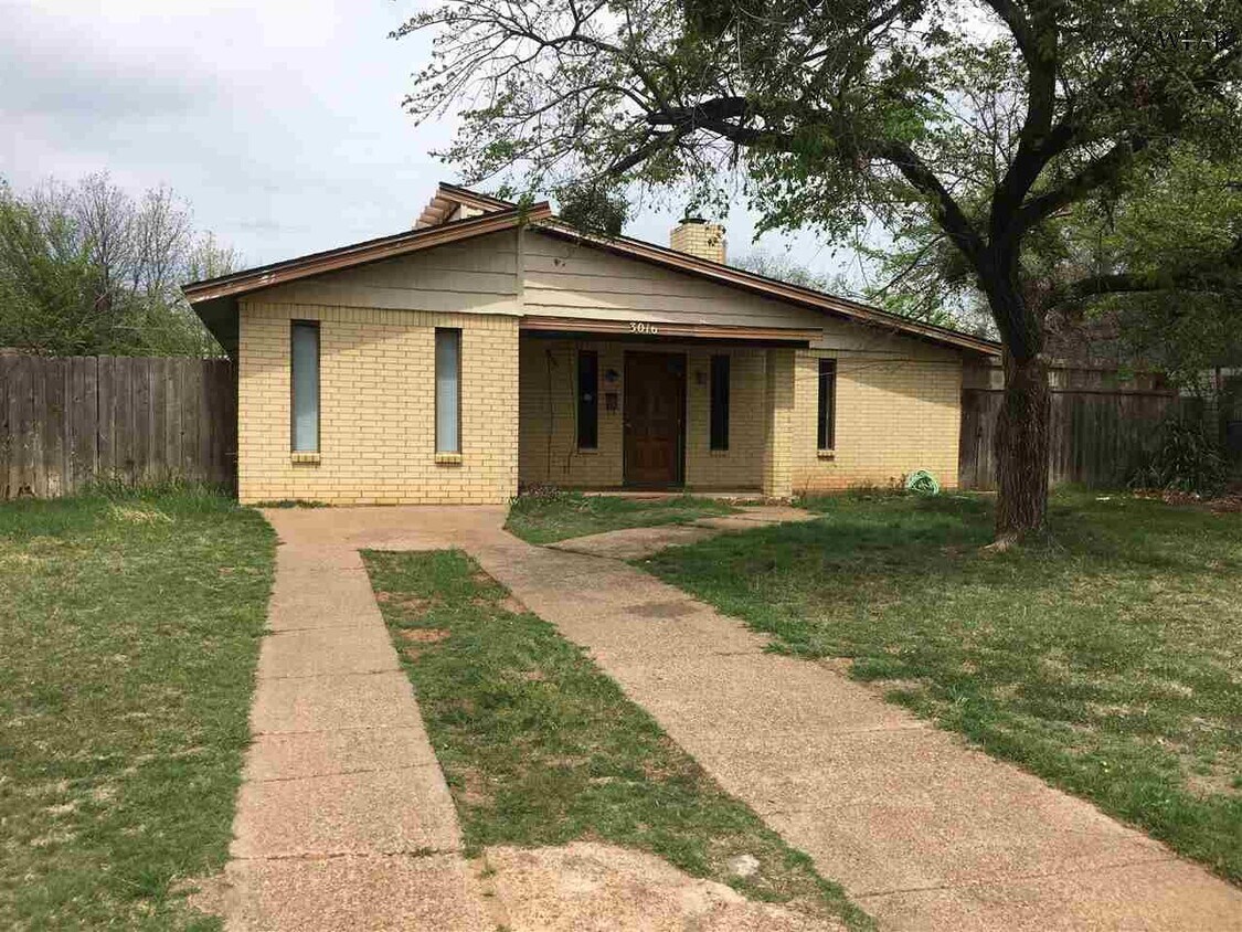 3016 Lavell Ave, Wichita Falls, TX 76308 House Rental in Wichita