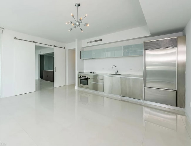 Building Photo - 1040 Biscayne Blvd