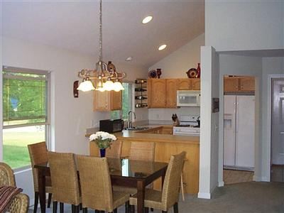 Building Photo - 966 Stonewood Dr