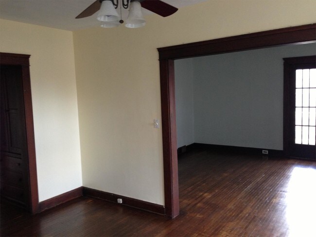 Foto del edificio - 2245 Bellfield Ave