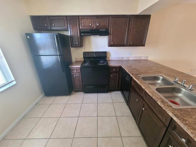 Building Photo - 2358 Lily Pad Ln