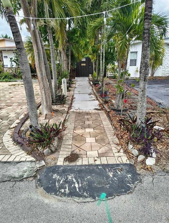 Primary Photo - 5741 SW 24th Ave