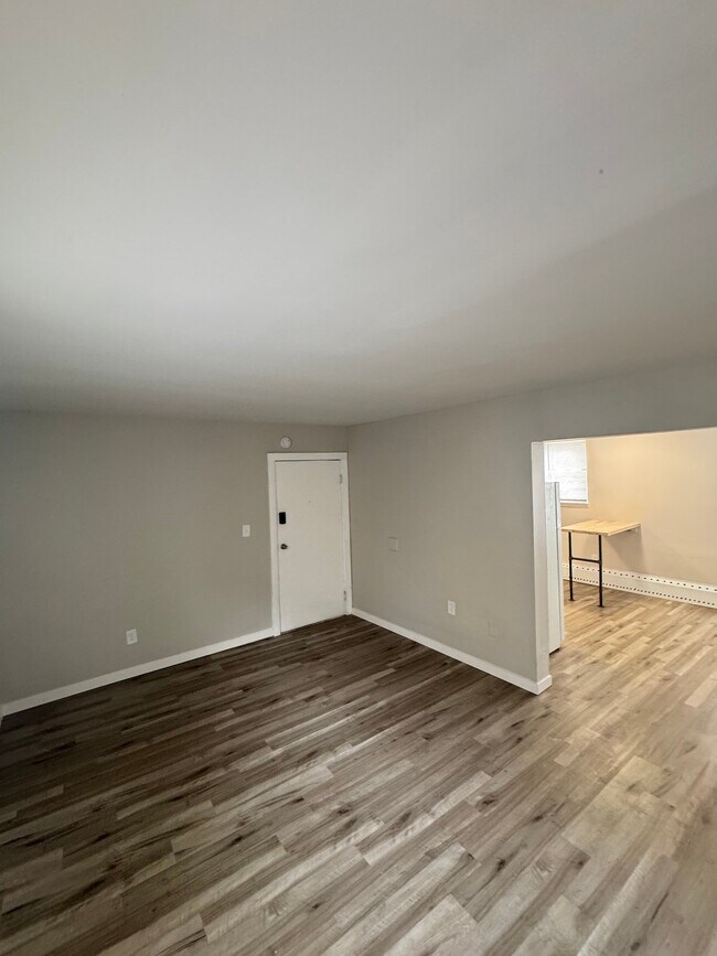 Foto del edificio - 3549 Harvey Ave