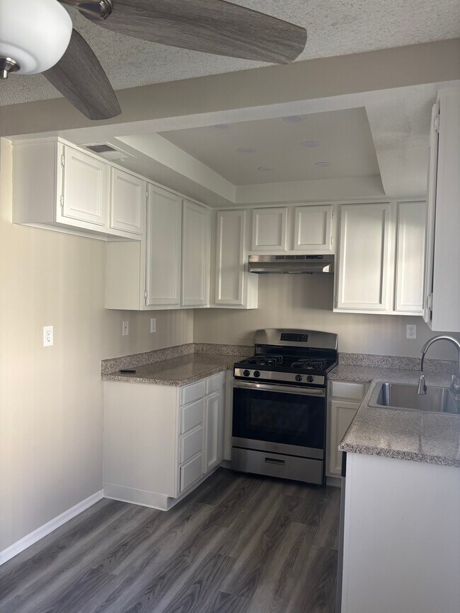 Cocina 1x1 - Mission Garden Apartments