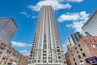 Building Photo - 440 N Wabash Ave