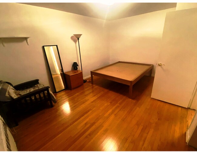 Foto del edificio - 2330 Voorhies Ave