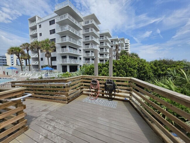 Foto del edificio - 5301 S Atlantic Ave
