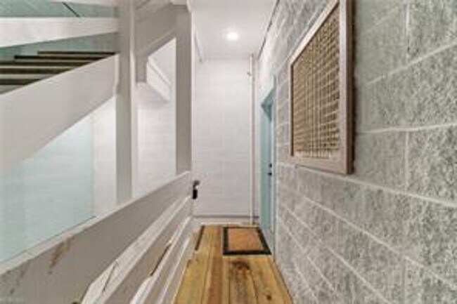 Building Photo - Coastal Villas by the Bay!