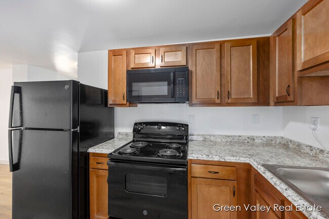Building Photo - 1543 Beidler St