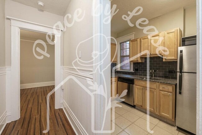 Photo - 2109 NW Irving St Apartment