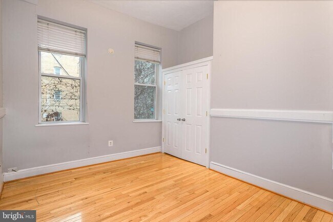 Foto del edificio - 1420 11th St NW