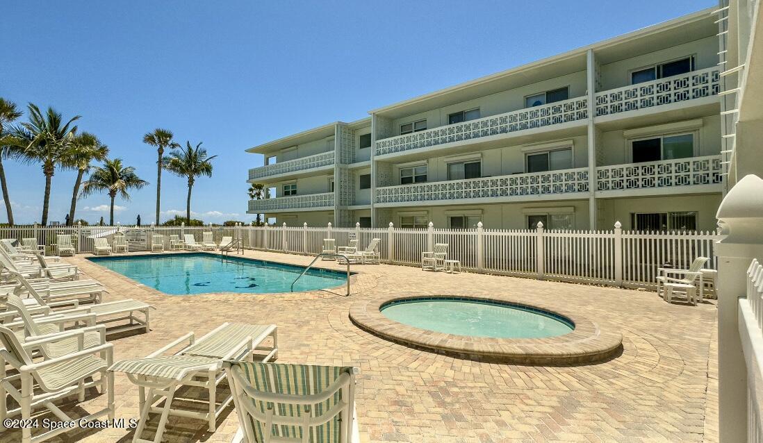 Foto principal - 4800 Ocean Beach Blvd