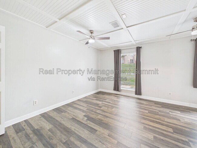 Photo - 1336 Hunters Road Apartment
