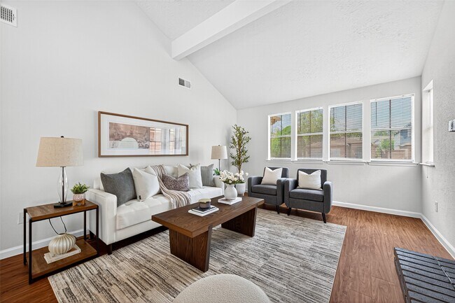 Foto del edificio - 10726 Buffalo Bend Dr