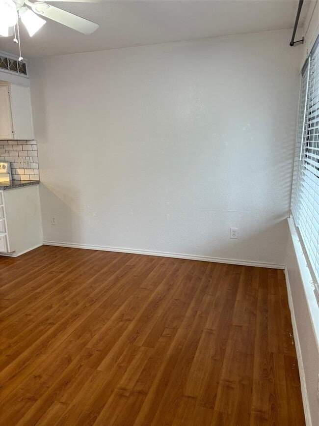 Building Photo - 701 Nelray Blvd