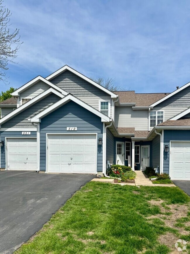 Building Photo - 519 Woodcrest Dr