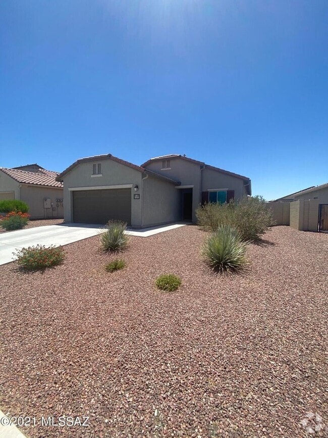 Building Photo - 21513 E Freedom Dr