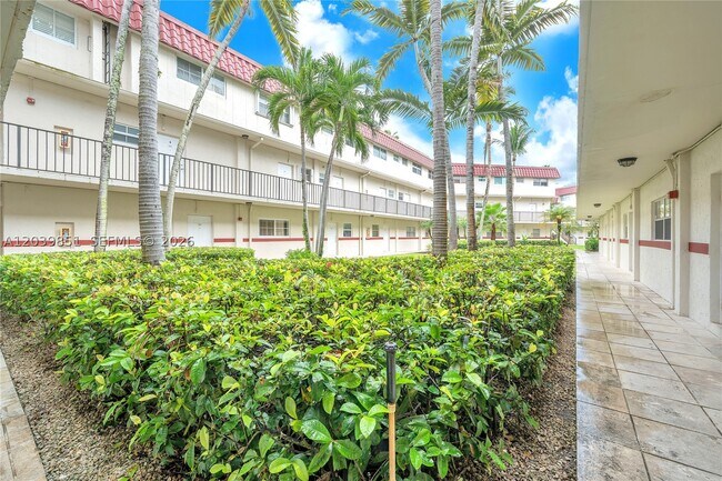 Foto del edificio - 8650 SW 67th Ave