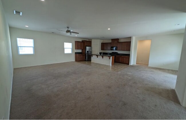 Foto del edificio - 574 Betten St