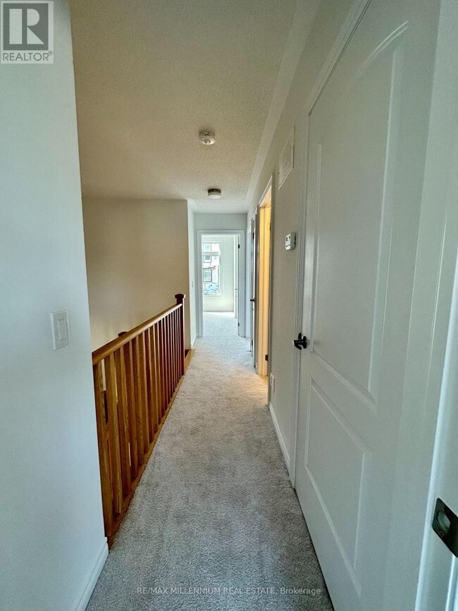 Building Photo - 50 Sorbara Wy