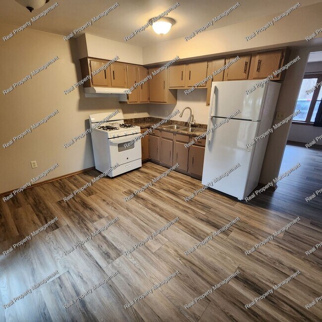 Foto del edificio - 2 Bedroom Townhome