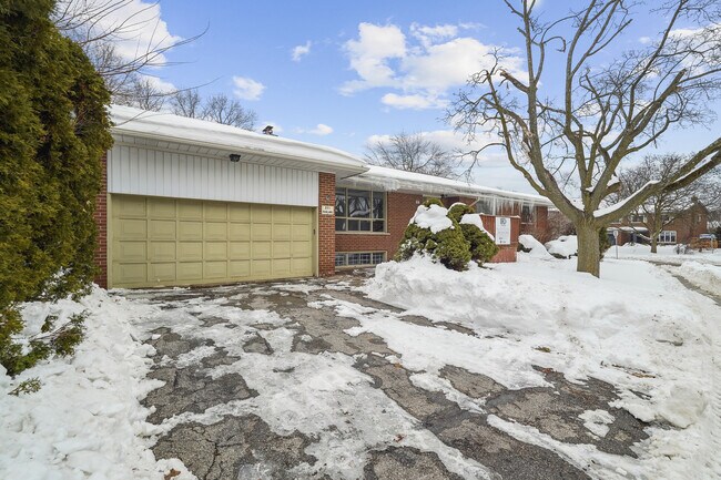 Building Photo - 201 Fenn Ave