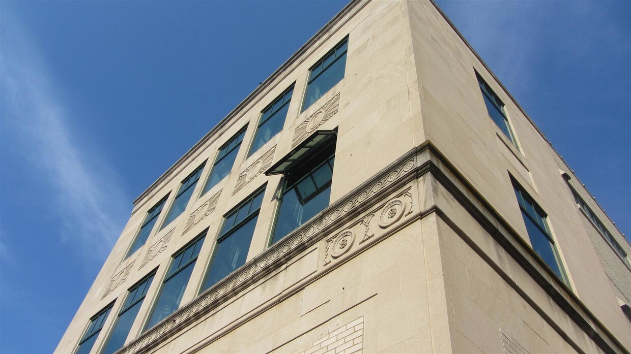 Village Lofts of WinstonSalem Apartments 511 N Cherry St Winston