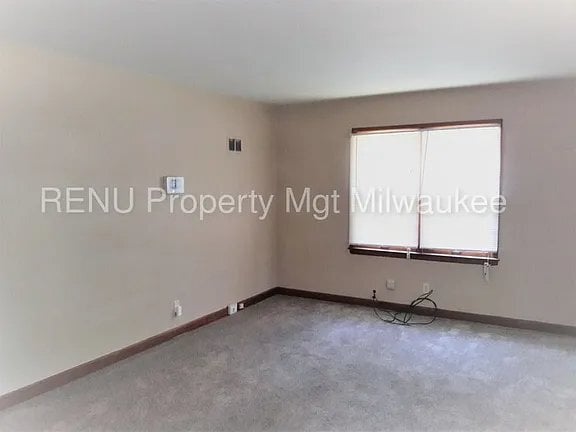 Building Photo - 4712 N 71st St