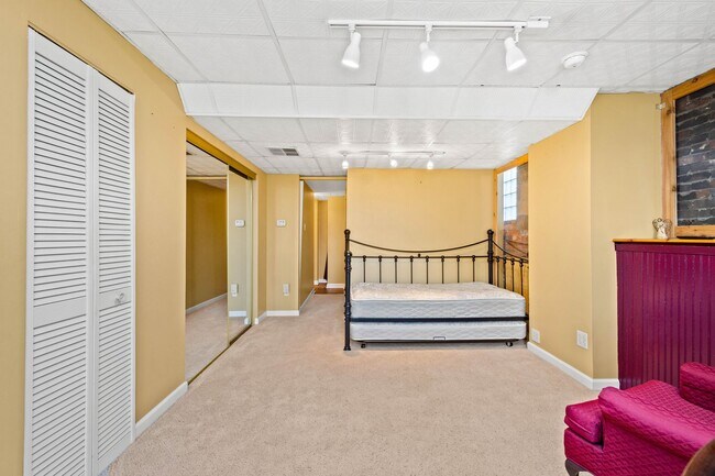 Foto del edificio - 1201 State Ave