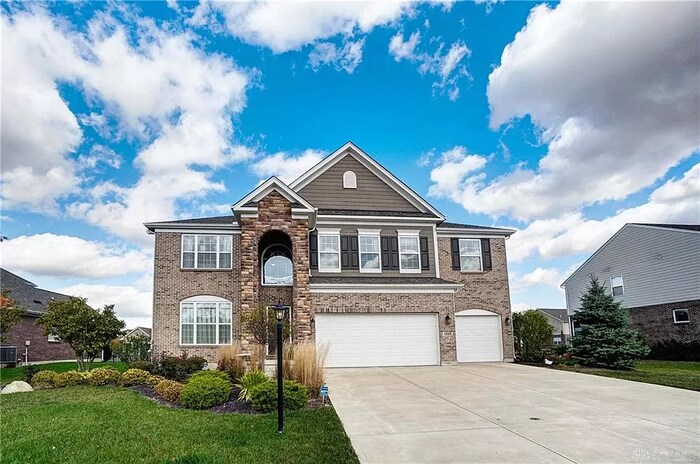 Primary Photo - Charming 4 beds 5 bath in Centerville!