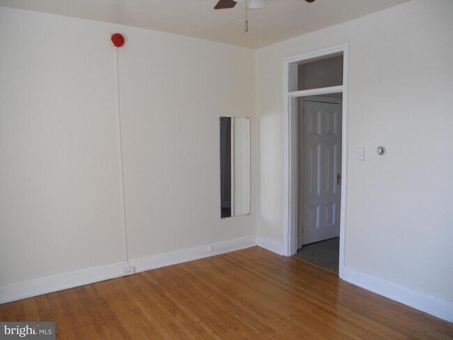 Building Photo - 3505 Indian Queen Ln