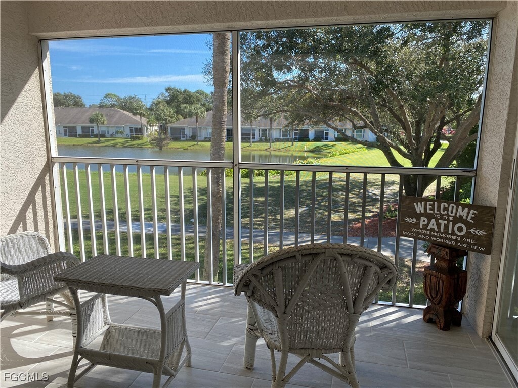 Foto principal - 20691 Country Creek Dr